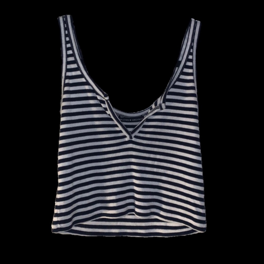BRANDY MELVILLE TOP